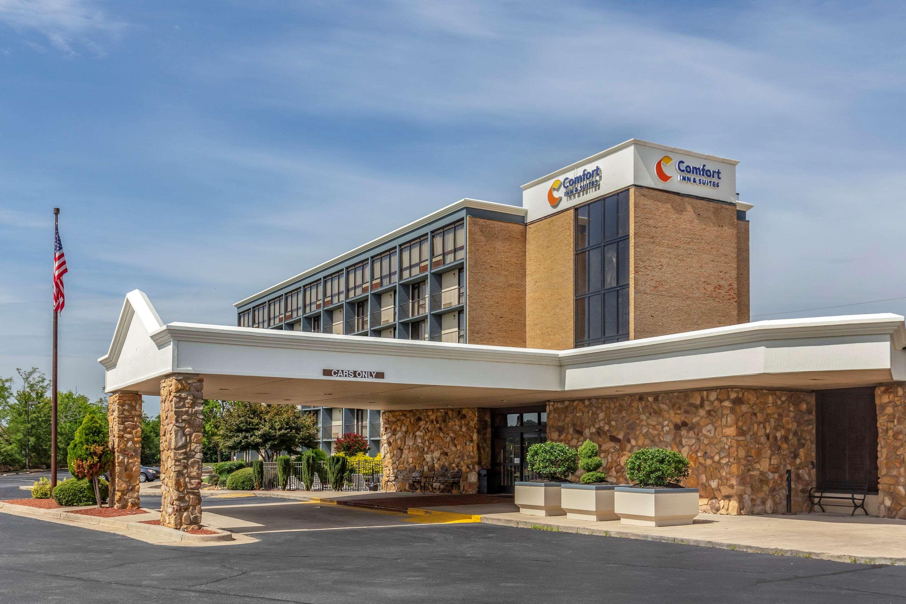 Comfort Inn & Suites Near Danville Mall Exteriér fotografie